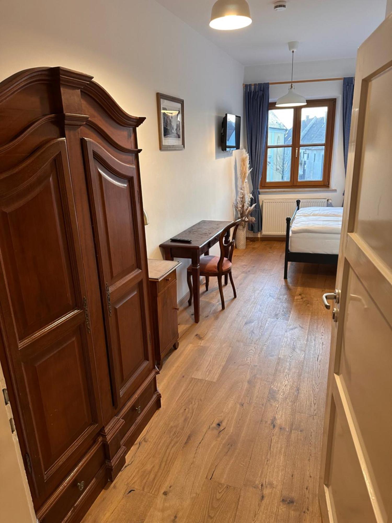 Gasthof Zur Post Wolnzach Dış mekan fotoğraf